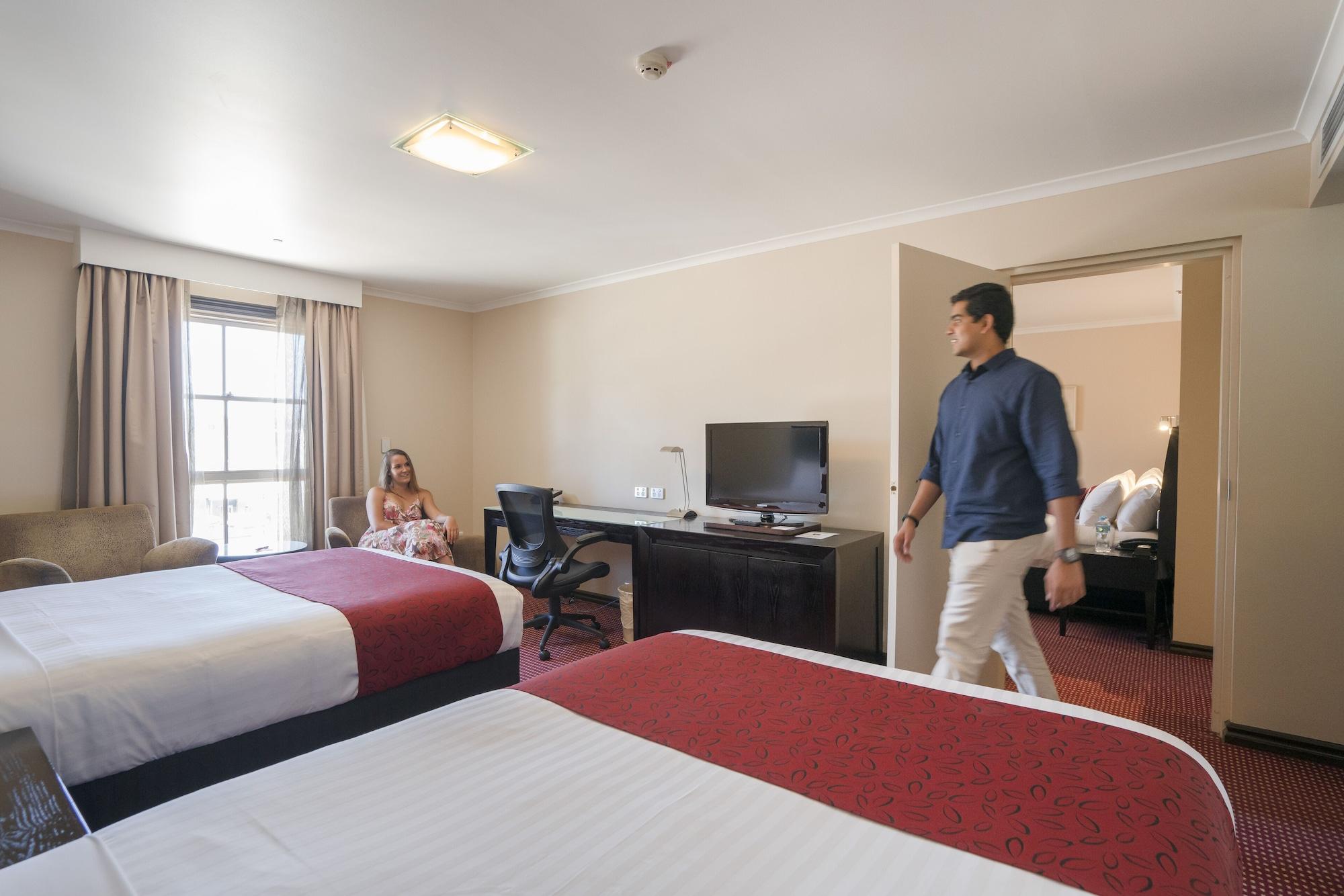 แกรนด์ชานเซลเลอร์ลวนเซสตันโฮเต็ล Hotel ลอนเชสตัน ภายนอก รูปภาพ